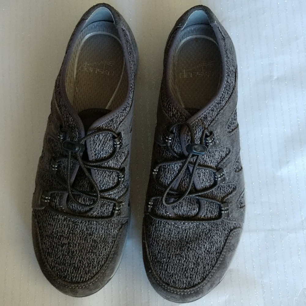 Dansko Holland Sneakers size 8